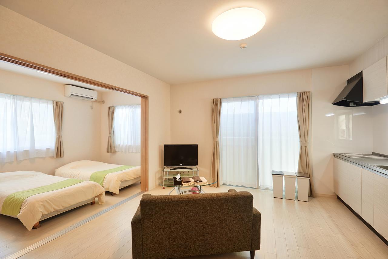 Apartamento Rainbow Terrace Ginowan Exterior foto