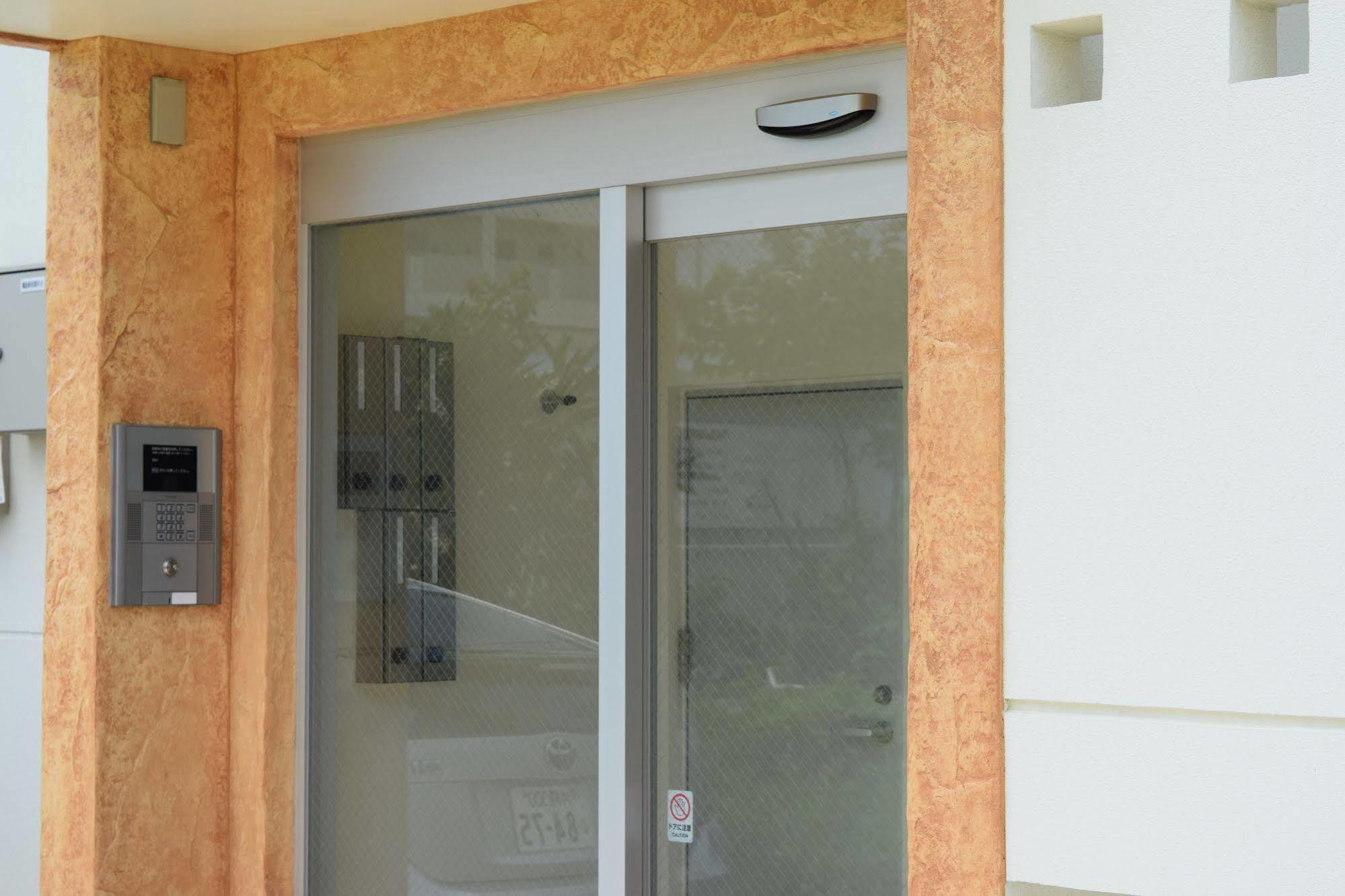 Apartamento Rainbow Terrace Ginowan Exterior foto